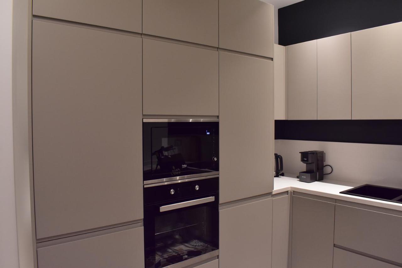 Tam Skanderbeg Square Mozart Center No5 Apartment Tirana