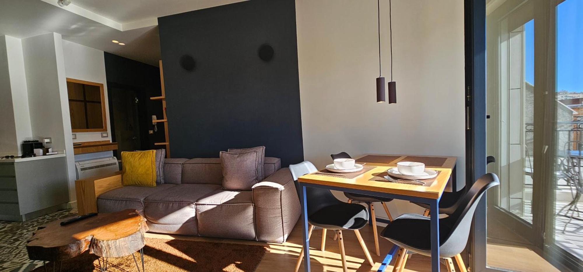 Apartment Tam Skanderbeg Square Mozart Center No5 *
